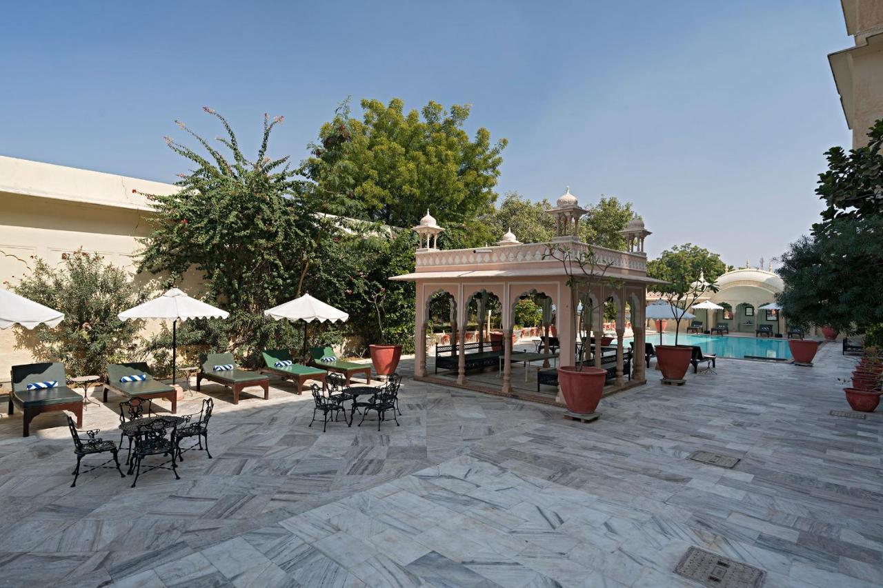 Alsisar Mahal- Heritage Hotel Exterior foto